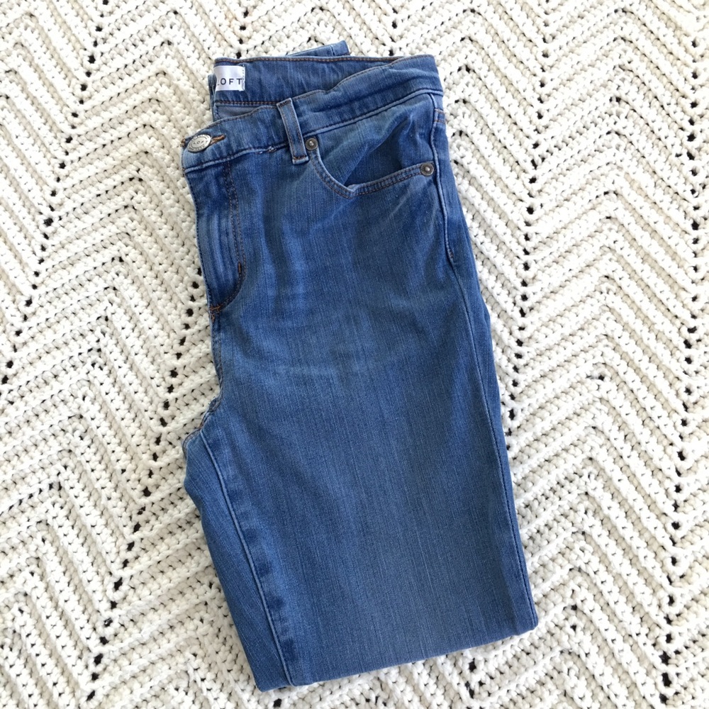 The Loft skinny jeans size 28